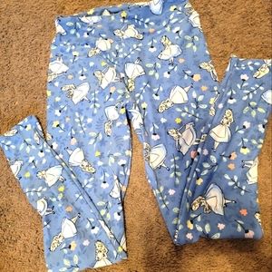 LuLaRoe Alice in Wonderland leggings OS